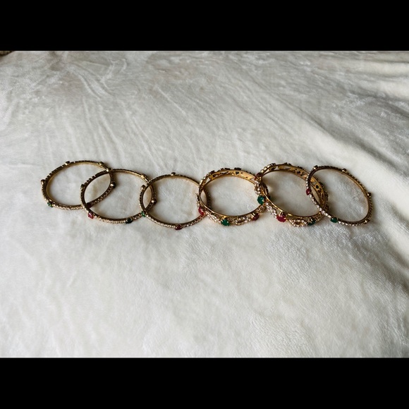 6 Pcs New Gold gem bracelet - Picture 4 of 4